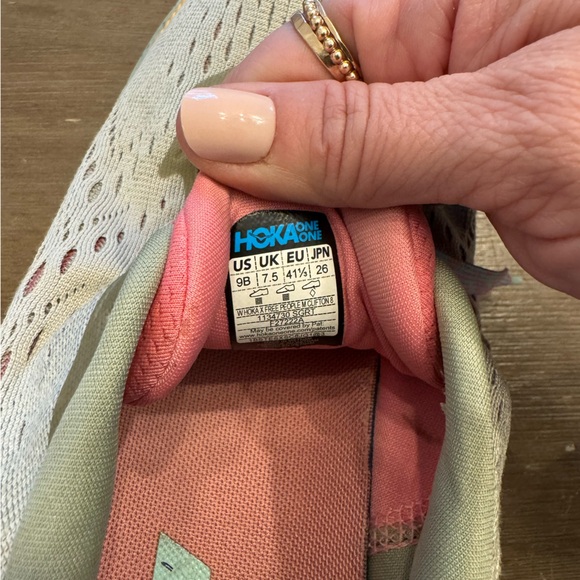 Hoka x FP Movement sneakers - Picture 4 of 5